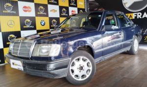 foto de Mercedes Benz 300E 1985