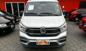 foto de Autos marca DongFeng seminuevo modelo MINIVAN año 2024 en Guayaquil