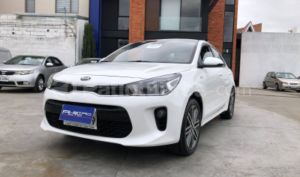 foto de Autos marca Kia seminuevo modelo RIO EX año 2019 en Cuenca