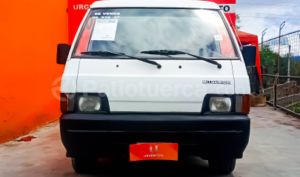 foto de Autos marca Mitsubishi seminuevo modelo L300 año 1998
