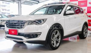 foto de Autos marca Jetour seminuevo modelo X70 II AT 1.5T año 2022 en Quito
