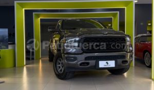 foto de Autos marca Ram seminuevo modelo RAM DT 1500 BIGHORN ETORQUE año 2023 en Quito