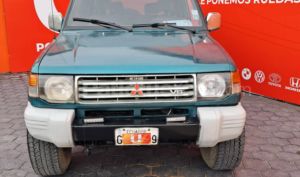 foto de Autos marca Mitsubishi seminuevo modelo Montero 5P año 1992