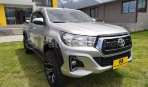 foto de Autos marca Toyota seminuevo modelo NEW HILUX 2.4 CD 4X4 año 2021