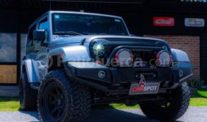 foto de Autos marca Jeep seminuevo modelo Wrangler Sahara año 2014 en Quito