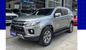 foto de Autos marca Chevrolet seminuevo modelo TRAILBLAZER PREMIER año 2024 en Guayaquil
