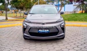 foto de Autos marca Chevrolet seminuevo modelo bolt año 2023 en Quito