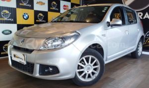 foto de Autos marca Renault seminuevo modelo Sandero Dynamic año 2015