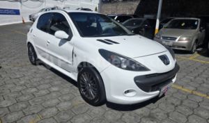 foto de Autos marca Peugeot seminuevo modelo 207 año 2010 en Quito