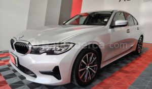 foto de Autos marca BMW seminuevo modelo 330i año 2021