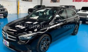 foto de Autos marca Mercedes Benz seminuevo modelo B200 año 2020 en Quito