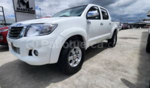 foto de Toyota TOYOTA	NEW HILUX SR 2.7 CD 4X4 2015