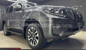 foto de Autos marca Toyota seminuevo modelo Land Cruiser Prado VX año 2023