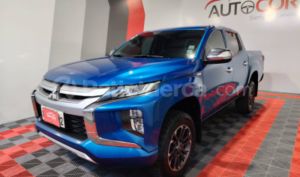 foto de Autos marca Mitsubishi seminuevo modelo L200 GLX año 2024