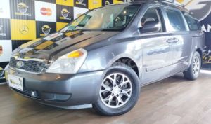 foto de Kia Carnival 2015