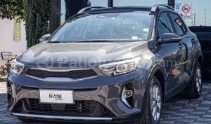 foto de Autos marca Kia seminuevo modelo Stonic LX año 2021 en Quito