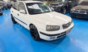 foto de Autos marca Hyundai seminuevo modelo Elantra año 2001 en Quito