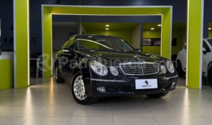 foto de Autos marca Mercedes Benz seminuevo modelo E240 año 2003 en Quito