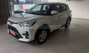 foto de Autos marca Toyota seminuevo modelo RAIZE año 2024