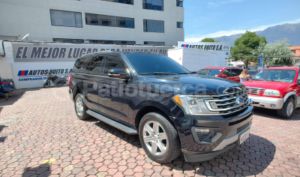 foto de Ford Expedition XLT 2019