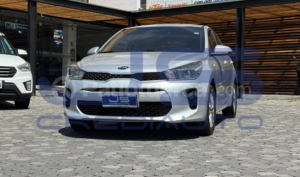foto de Autos marca Kia seminuevo modelo Rio LX AC año 2019 en Cuenca