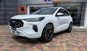 foto de Ford Escape Titanium 2025