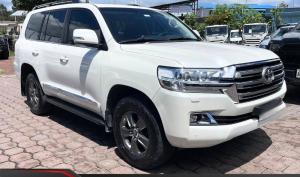 Toyota Land Cruiser 200 2018