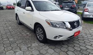 Nissan Pathfinder Platinum 2014