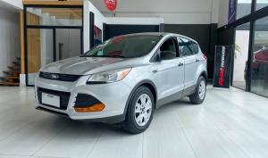 Ford Escape S 2013