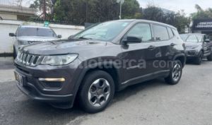 foto de Autos marca Jeep seminuevo modelo Compass Sport año 2018 en Guayaquil