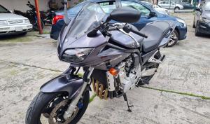 Yamaha Fazer 2005