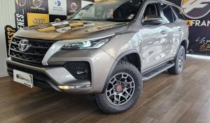 Toyota Fortuner 2.7 2025