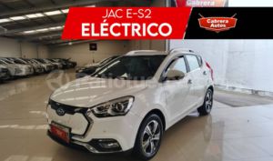 foto de Autos marca JAC seminuevo modelo E-S2 año 2022 en Quito