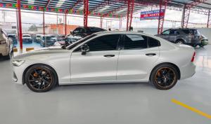 Volvo S60 2020