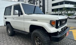 Toyota Land Cruiser 1988