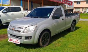 Chevrolet D-MAX 2015