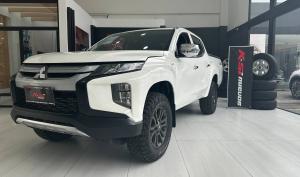 Mitsubishi L200 GLX 2021