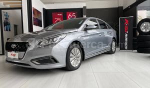 foto de Autos marca Hyundai seminuevo modelo Sonata Hybrid año 2016