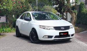 Kia Cerato Forte 2015