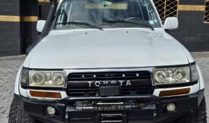Toyota Land Cruiser 1995
