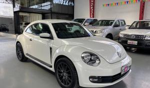 Volkswagen New Beetle 2015