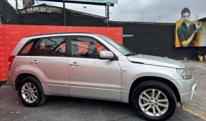 Suzuki Grand Vitara SZ 2.4 2012