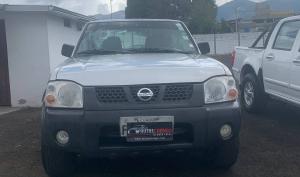 Nissan Frontier NP300 2012