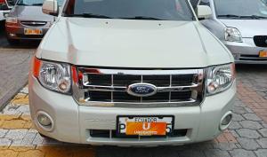 Ford ESCAPE XLS 2009