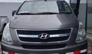 Hyundai H1 12 pasajeros 2013