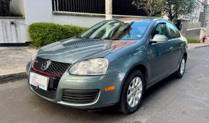 Volkswagen Bora Style Active 2.5 4P 2009