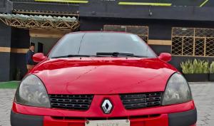 Renault Symbol 2005