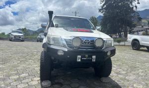 Toyota BRT HILUX 4X4 CD AC 2012