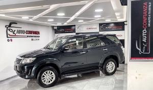 Toyota Fortuner 2015