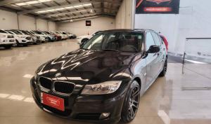 BMW 320i 2011